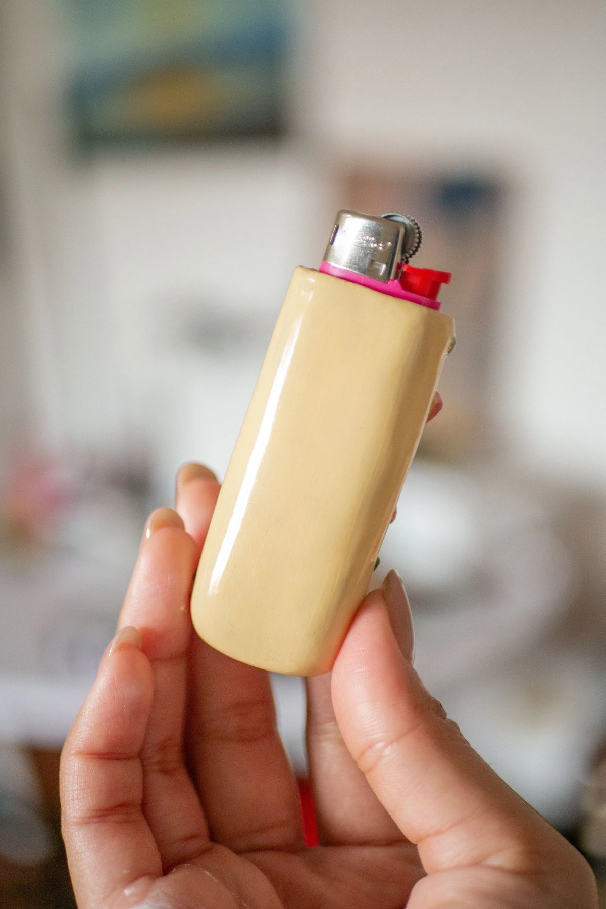 Yell-o Orchid - Lighter Sleeve